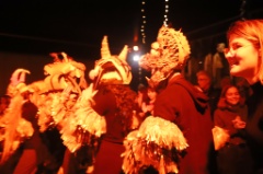 le Bal Marionnettique 60 * 6240 x 4160 * (8.29MB)